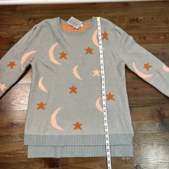 NWT THML Women’s Medium Blue Moon Star Crewneck Sweater - Picture 5 of 5